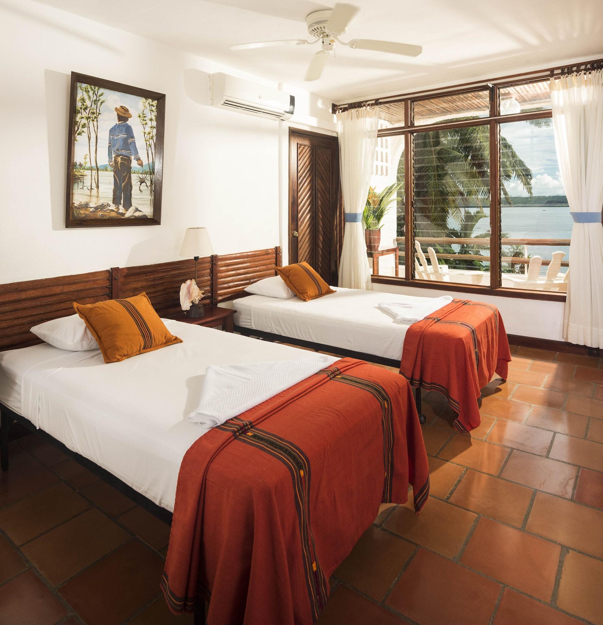 Villa Caribe Livingston Luaran gambar