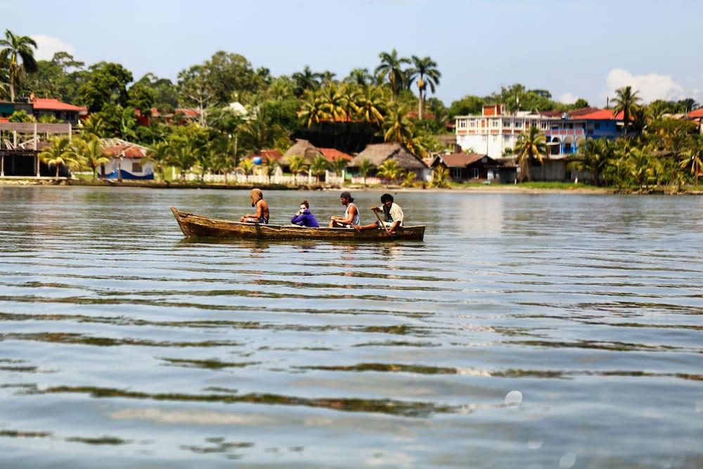 Villa Caribe Livingston Luaran gambar