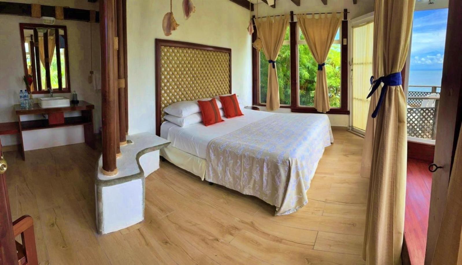 Villa Caribe Livingston Luaran gambar